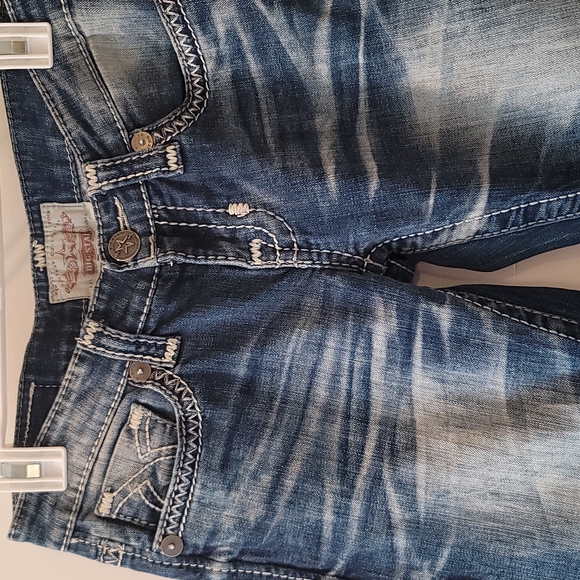 Denim - Picture 2 of 3